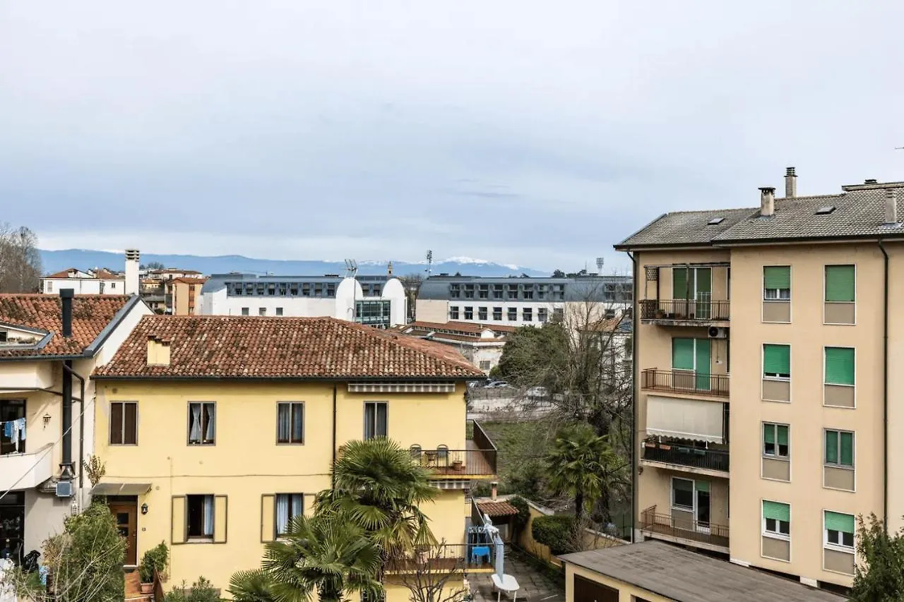 Il Loft Di Vanni Vicenza 0*,  Italien